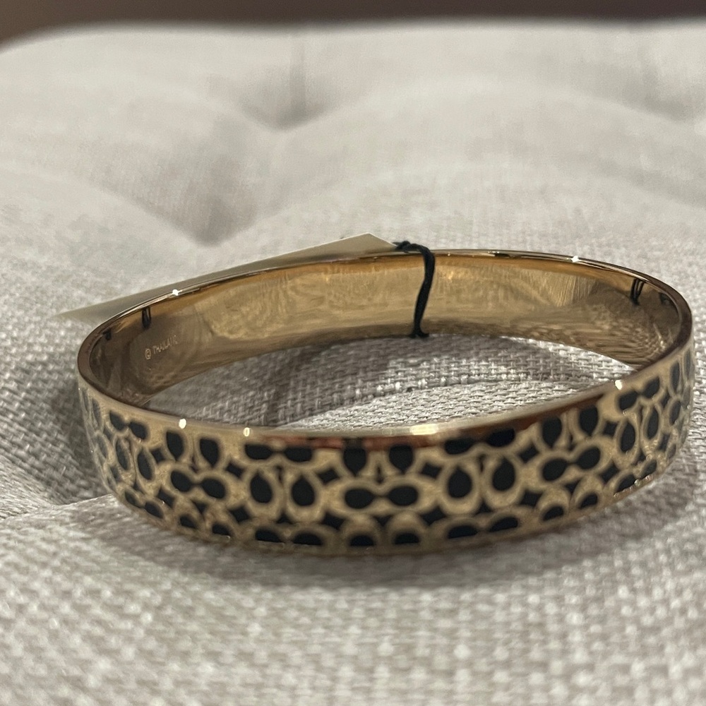 BRAND NEW! COACH Women's Gold and Black Signature Enamel Bracelet AND Earrings